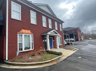 2505 Terrace Vw NW, Gainesville, GA 30501
