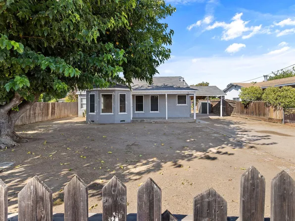 4617 E Garland Avenue, Fresno, CA 93726