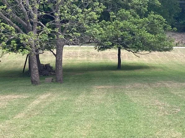 Konahuanui Ln, Bastrop, TX 78602