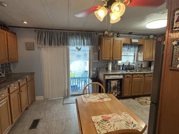 6731 NW 45th Way #Q10, Pompano Beach, FL 33073