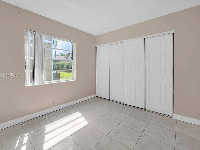 9964 Twin Lakes Dr #35-B — Photo 20