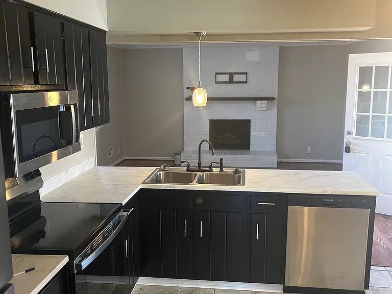 1115 Meadowridge Trl — Photo 32