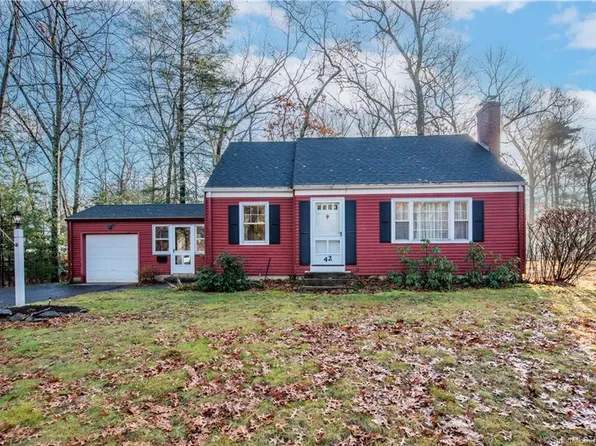 42 Barry Lane, Simsbury, CT 06070