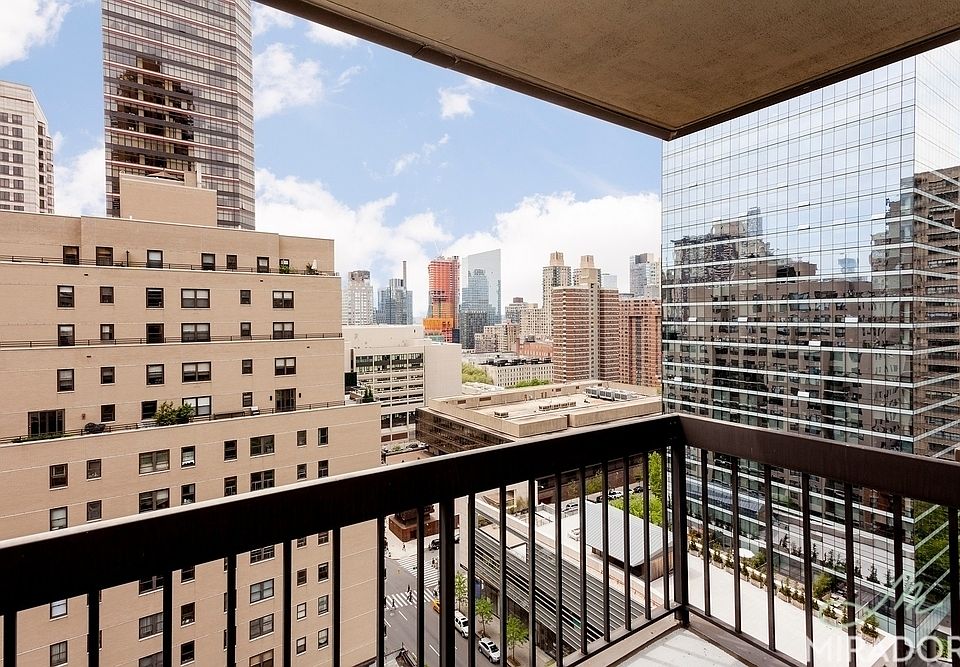 1st image of 145 W 67th St APT 19G
