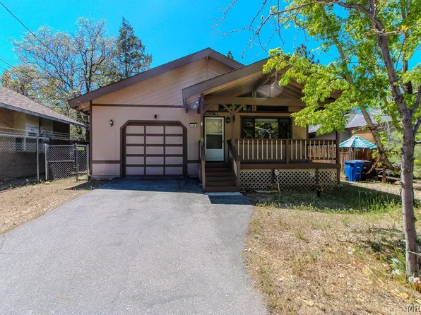 494 Wabash Ln, Sugarloaf, CA 92386