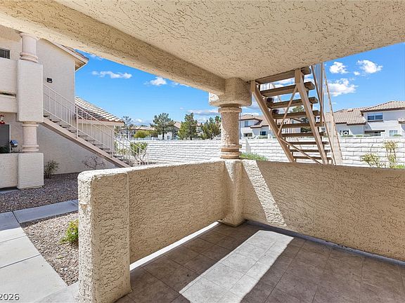 4th image of 925 Boulder Mesa Dr Unit 102