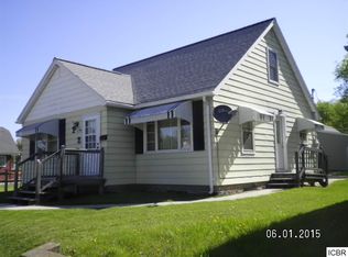 418 4th St, Nashwauk, MN 55769