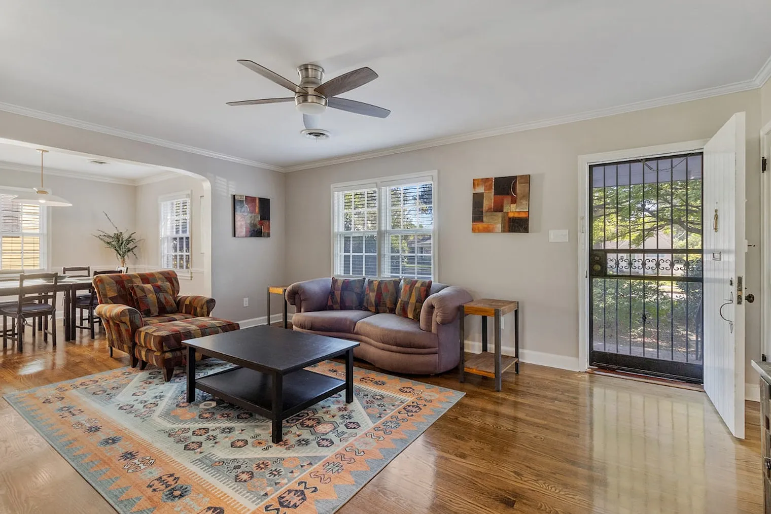 3 bed, 2.0 bath, $1,872 — Photo 2