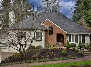 32 Hillshire Dr, Lake Oswego, OR 97034
