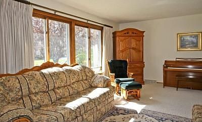 3rd image of 808 8th St E