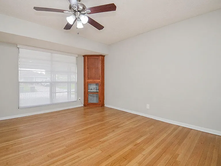 6322 Clemson St — Photo 5