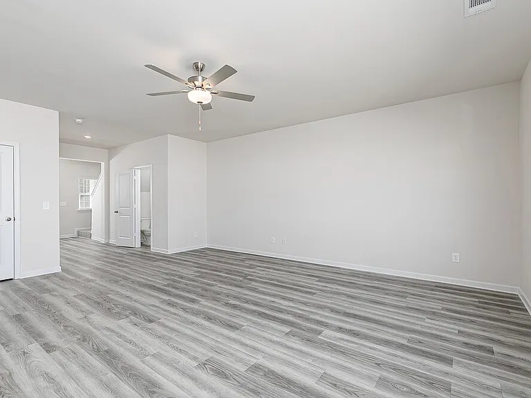 211 Katelyn Way — Photo 16
