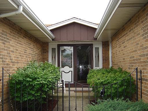 1st image of 6233 W Victoria Dr