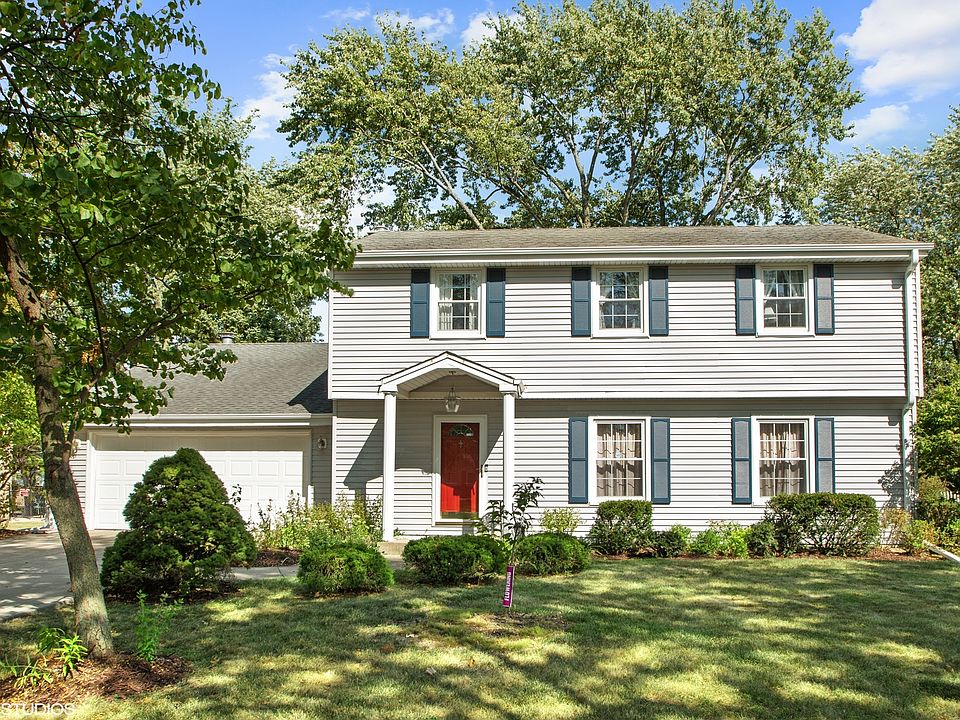 1st image of 123 Evergreen Dr