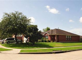 16218 Constitution Ln, Friendswood, TX 77546