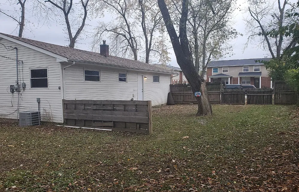 3 bed, 1068 sqft, $1,500 — Photo 4