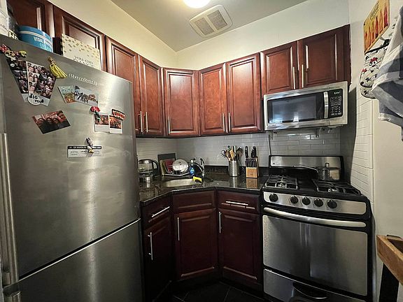 5th image of 14-07 31st Ave #2B