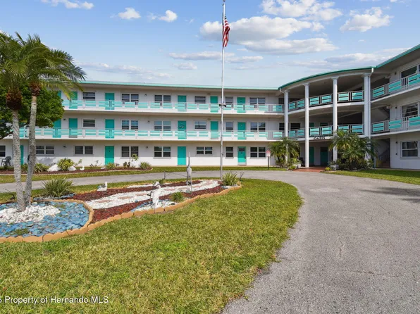 1900 59th Ave N APT 108, Saint Petersburg, FL 33714