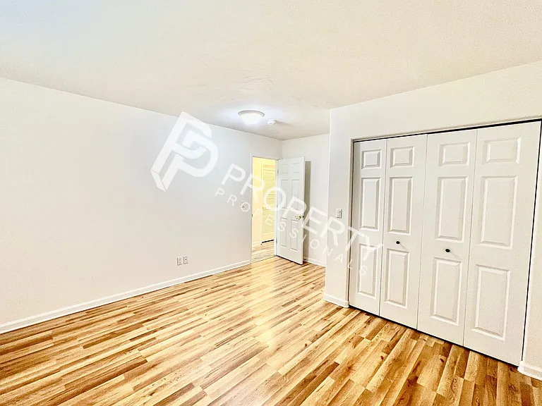 143 Current Dr — Photo 21