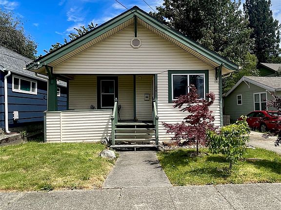 2nd image of 126 Arvon Ave