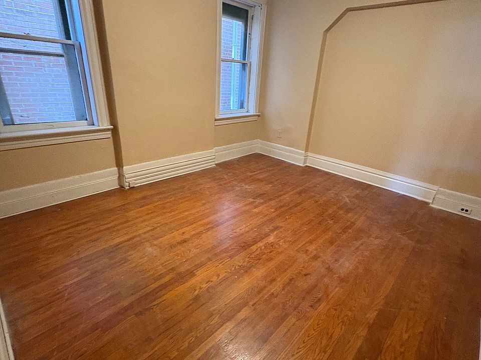 1st image of 2606 Alhambra Ct #A