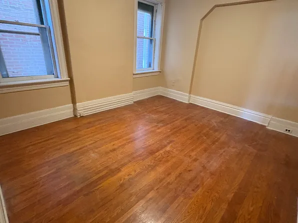 2606 Alhambra Ct #A, Saint Louis, MO 63118