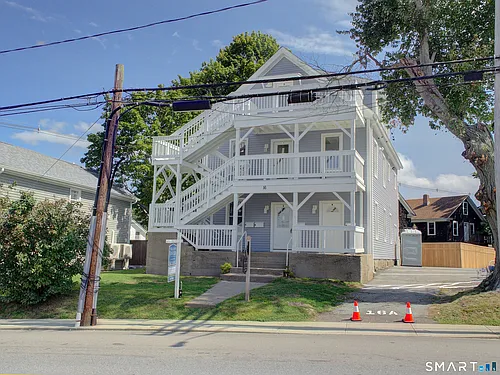 16 Benham Rd Photo 1