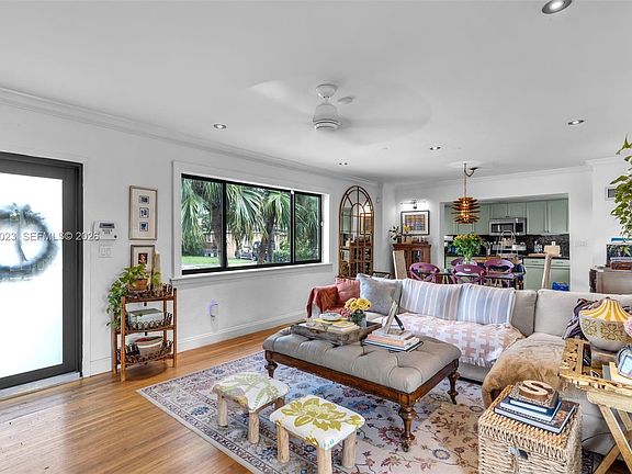 5th image of 8281 SW 27th Ln