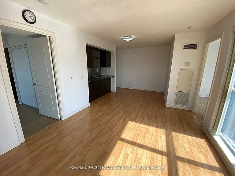 70 Town Centre Ct #2109 — Photo 1