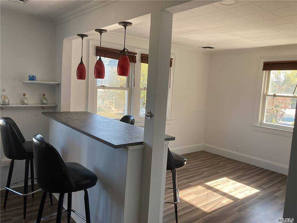 1st image of 319 Daub Ave APT 2
