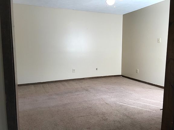 3rd image of 740 Y St