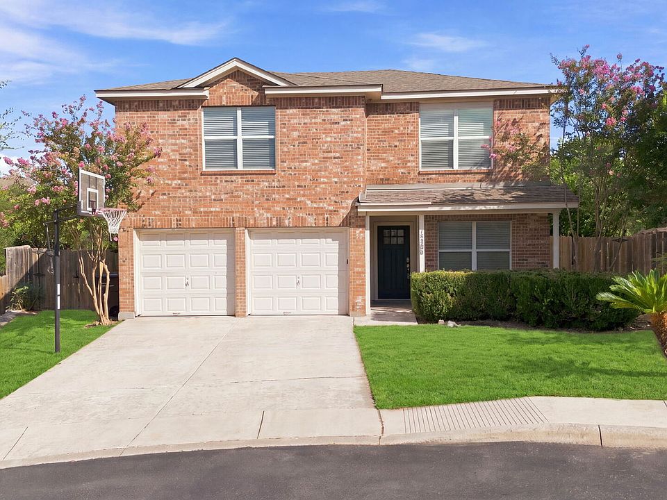 1st image of 15838 COTTON TAIL LN