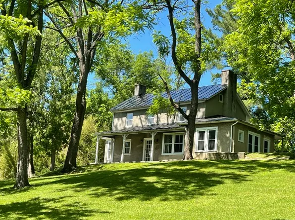 102 Welsh Park Pl #B, Lexington, VA 24450