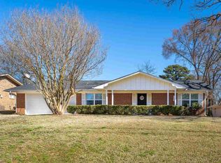 1404 Dartmouth St, Longview, TX 75601