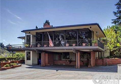 4th image of 4363 Goldfinch St