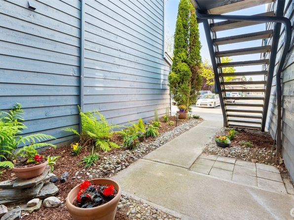 8407 18th Avenue W #11-102, Everett, WA 98204