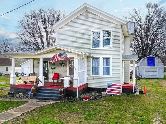 2nd image of 613 W Sycamore St