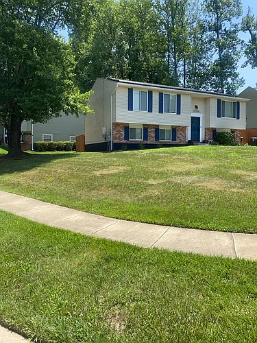 10500 McGuire Way Photo 1