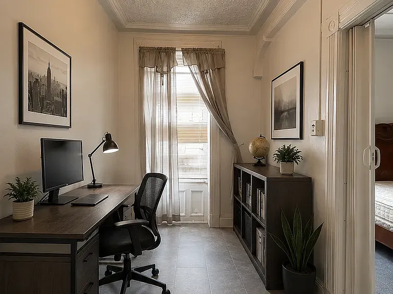 13 Hart St #5 — Photo 3