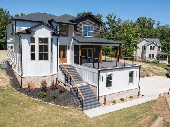 230 Hammond Cir, Anderson, SC 29621