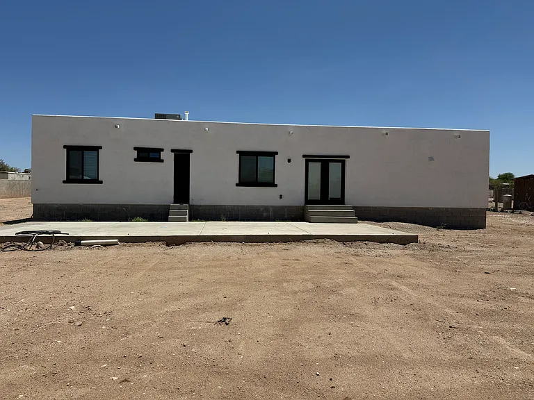 1831 E Breeze Ln — Photo 20
