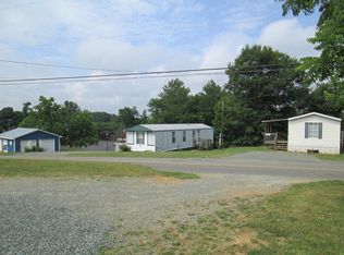 1064 Tower Rd, Galax, VA 24333