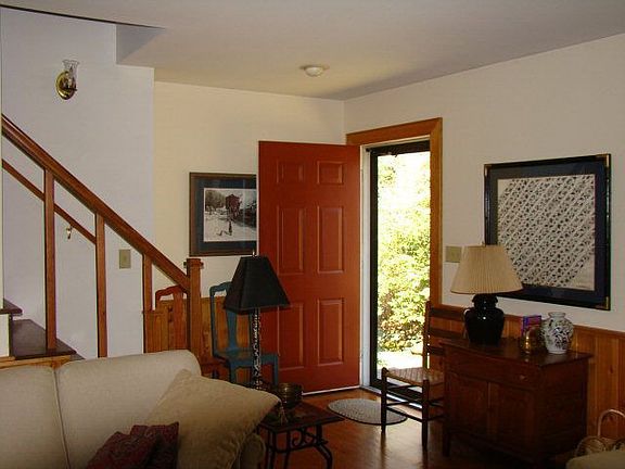 3rd image of 1786 Panorama Dr