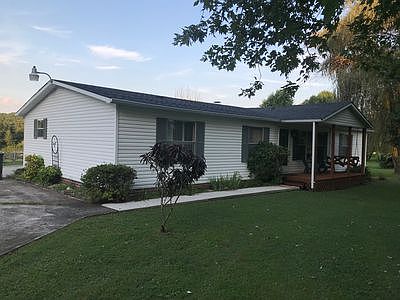 3rd image of 849 Dayton Ave