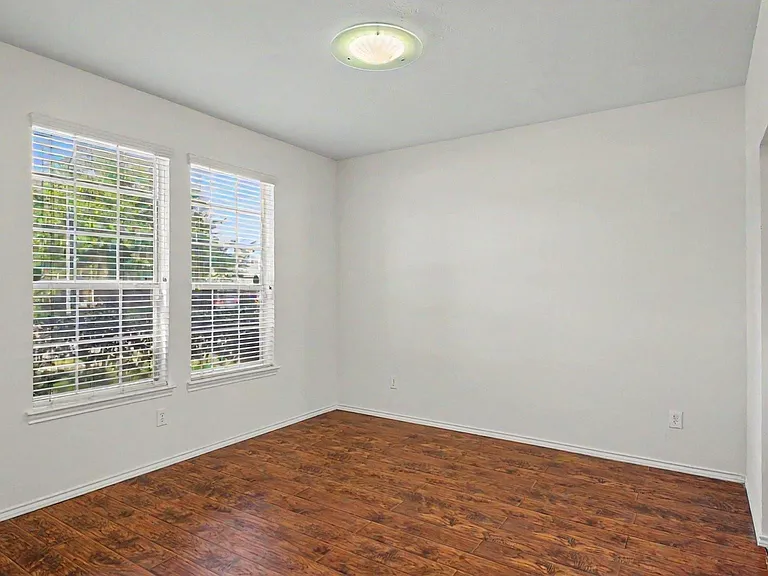 2615 Atwood Glen Ln — Photo 18