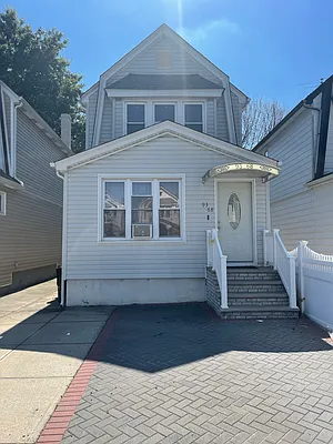 Rented by Keller Williams Realty Landmark II | media 25