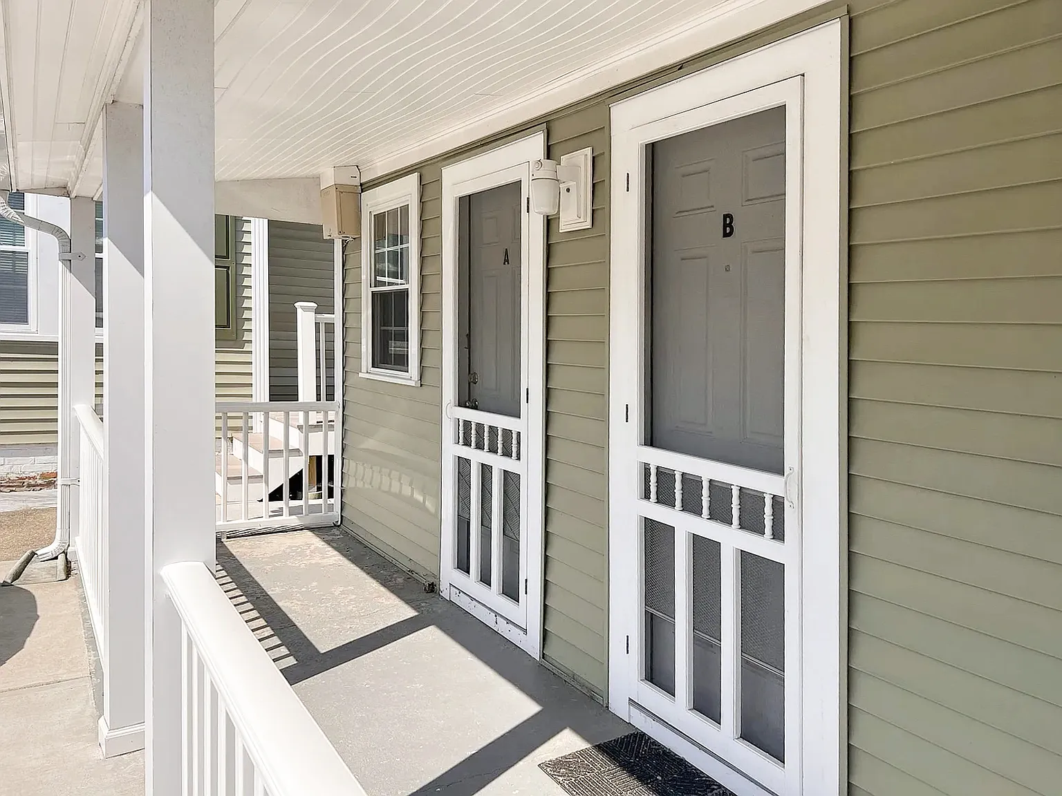 288 Ocean St — Photo 1