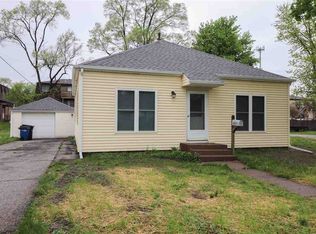 4007 26th St, Moline, IL 61265