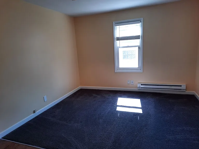 1720 Leland Ave — Photo 16