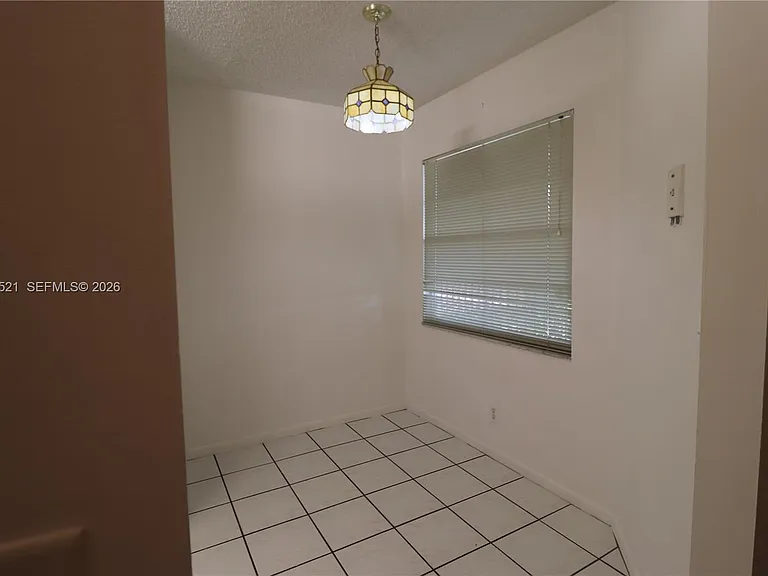 1200 SW 124th Ter #201O — Photo 11